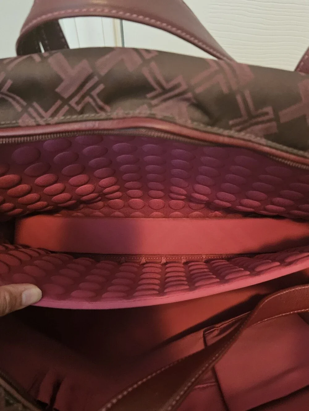 Tumi Signature Monogram laptop tablet tote bag maroon pink lining